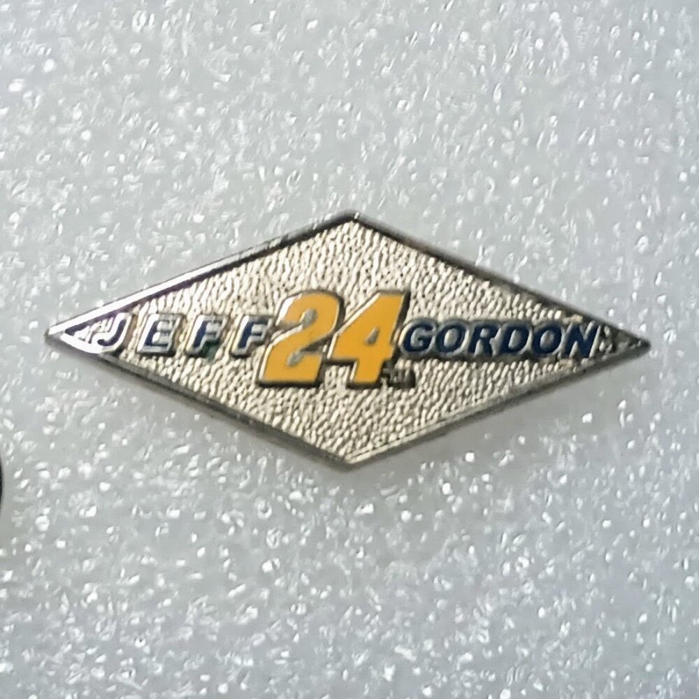 Official NASCAR Buckles of America #24 Jeff Gordon Diamond Enamel Pin